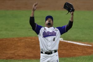 Rafael Cova Tiburones de La Guaira LVBP