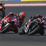 Jorge Martín (Aprilia Racing) lidera por delante de Marc Márquez (Ducati Lenovo Team)