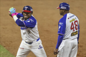 Yangervis Solarte Tiburones de La Guaira LVBP